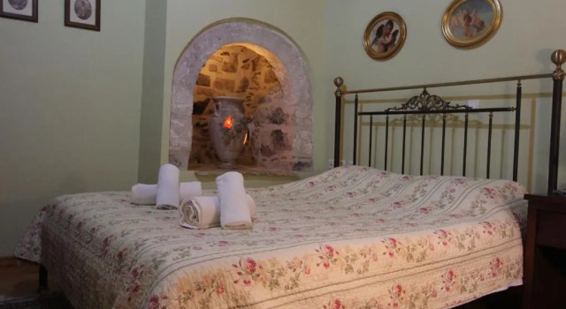Двухместный номер (наличие окна не гарантировано) Standard Polyxenia Hotel
