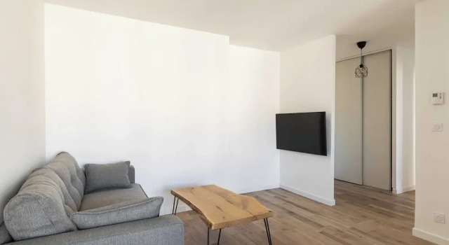 Dify Bourbonnais - Quartier Vaise, Rezerwuj Apartament Hotele w Rhône z parkingiem, Parking