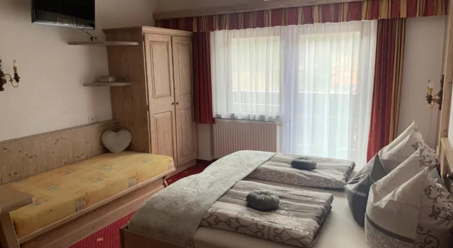 Двухместный номер Standard с балконом Appartements Gästehaus Schrott