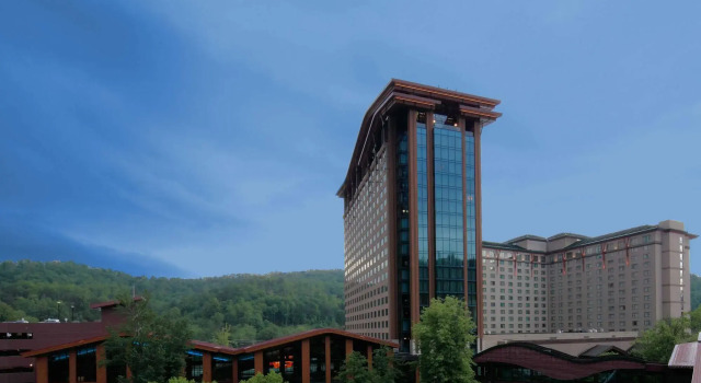 Harrah's Cherokee – A Caesars Rewards Destination