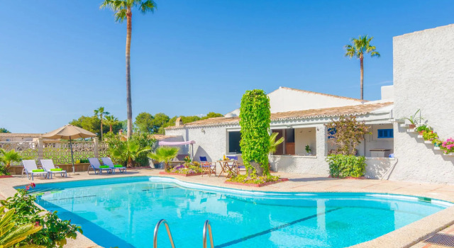 Torre Marina, Book Villa Campos 
