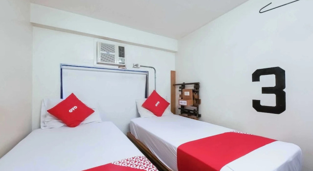 Кровать в общем номере Junction Hostel, Poblacion Makati Avenue, Manila