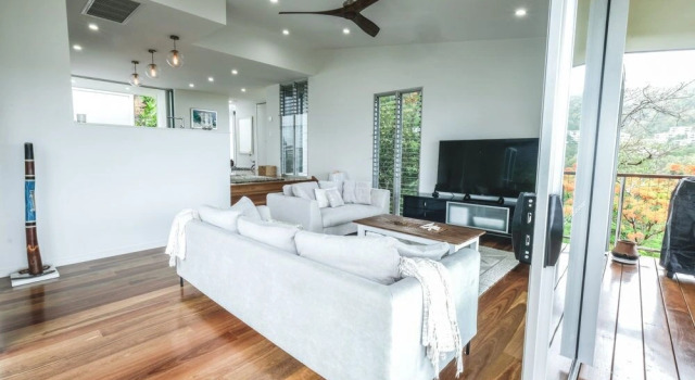 Bellevue Holiday Home - Airlie Beach, Забронировать Отель Отели Эрли-Бич 3 звезды, рядом с Рынок пляжа Эйрли, 3*