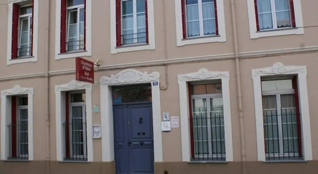 Maison Prades, Rezerwuj Hotel Hotele w Corbières z basenem, Basen