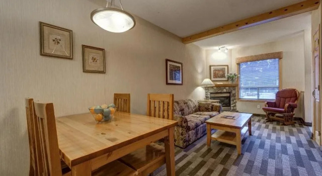 Inn of the Rockies, Rezervasyon Otel Canmore 3 yıldızlı oteller, 3*