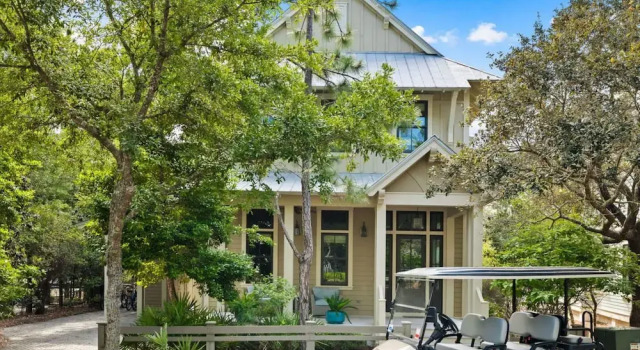 Коттедж GOLF CART - "Crabbin House South" - Beautiful WaterColor Lake District 4BR home