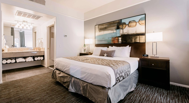 Tamarack Beach Hotel, Забронировать Курортный отель Карлсбад San Diego County, рядом с New Village Arts Theatre
