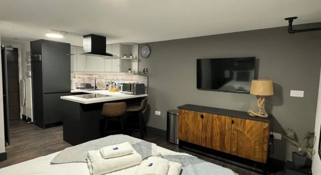 Студия Uno in the City - Urban Boutique Accommodation