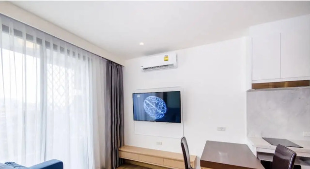 Stylish One Bedroom Apartment at Surin by Aristo, Забронировать Апартаменты/квартира Камала остров Пхукет