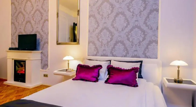 Verychic Suite, Забронировать Апартаменты/квартира Будапешт Центральная Венгрия, рядом с Музей истории Будапешта