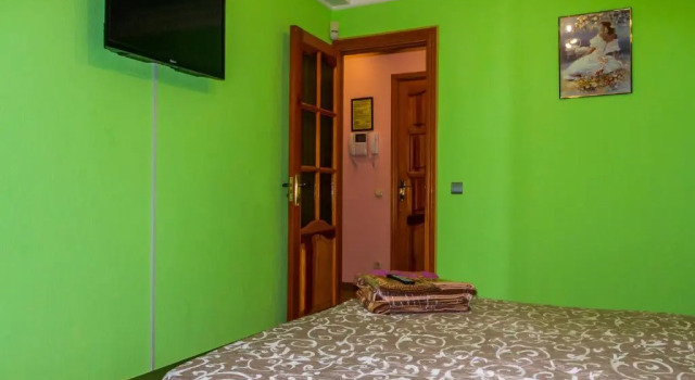 Kvartirkoff na Archipenko 4, Book Hotel Hotels in Kyiv with a Pool, Swimming Pool