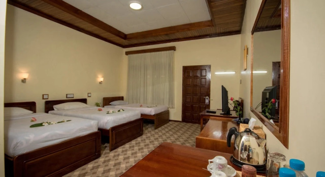Camera tripla Deluxe Ruby True Hotel