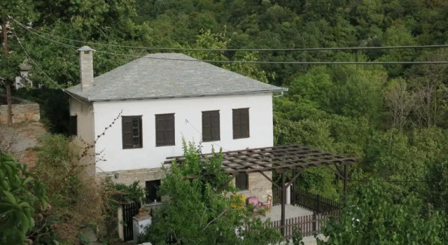 Вилла Koukourava Garden