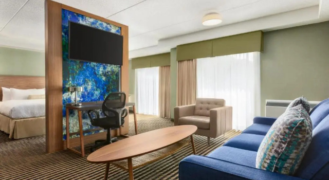 Люкс Days Inn by Wyndham Miramichi NB
