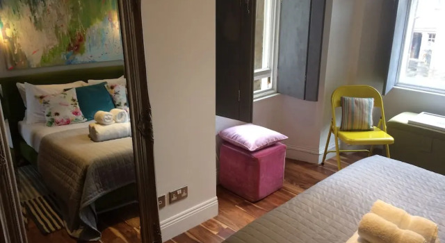 JOIVY Location, Location! North Bank Street Luxury Apt, Забронировать Отель Отели Эдинбурга 3 звезды, рядом с Church of St Andrew &amp; St George, 3*