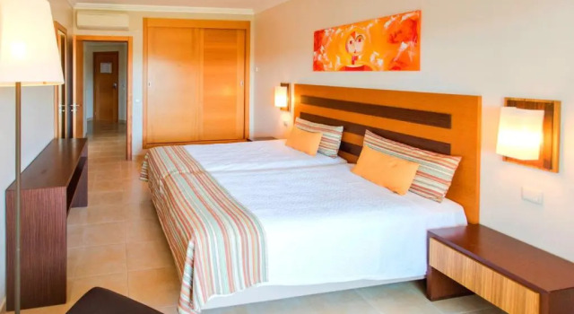 Апартаменты с 2 комнатами с видом на море Alfagar Aparthotel