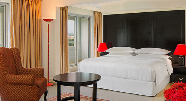 Полулюкс Abuja Continental Hotel