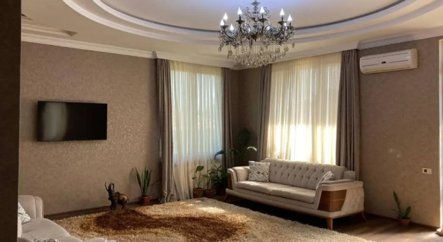 Коттедж с 3 комнатами Отель Green House