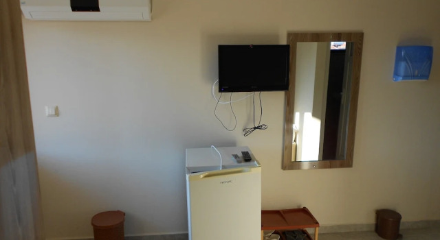 Standardní Dvoulůžkový s manželskou postelí pokoj s balkonem Ceyf Motel