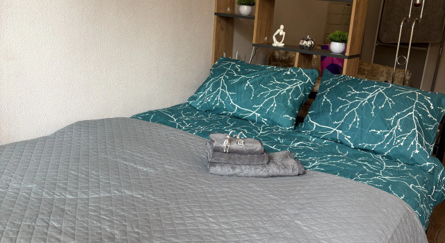 Uyutnaya Studiya Flat, Réserver Appartement Iaroslavl Yaroslavsky District
