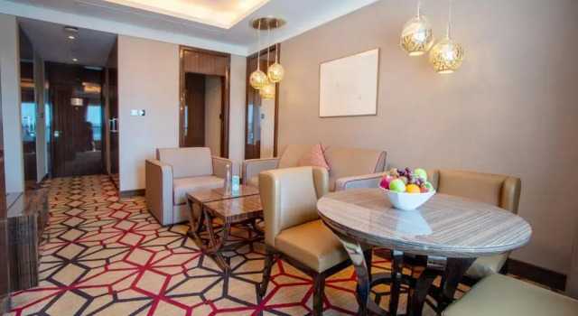 Двухместный люкс Naumi с балконом Naumi Hotel Dubai