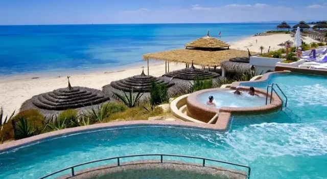 Двухместный номер Standard с балконом и с видом на море Отель Bel Azur Thalasso & Bungalows
