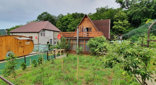 Guest House Studio Lesnaya, Забронировать Гостевой дом Сочи Большой Сочи