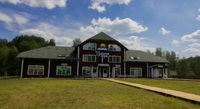 Tsipina Gora Hotel, Book Hotel Hotels in Vologda Region with Parking, Parking