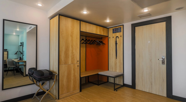 Двухместный номер Business с видом на город Х.ROOM