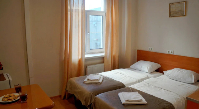 Четырёхместные апартаменты с 2 комнатами Отель АКцент