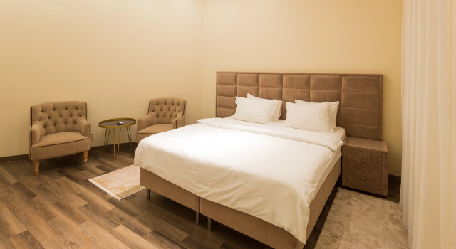 Luxury 2 Apartments, Buchen Sie Ferienwohnung Bijsk Altaysky Kray