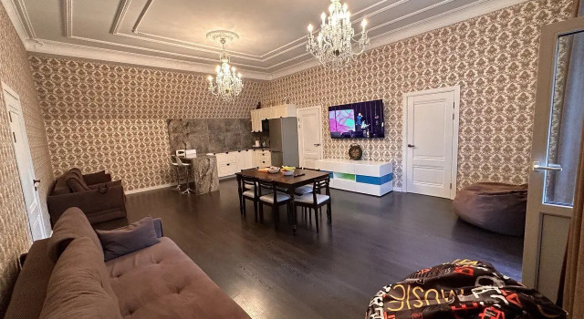 Family House Nomer Amore Apartments, Book Apartment Pskov 