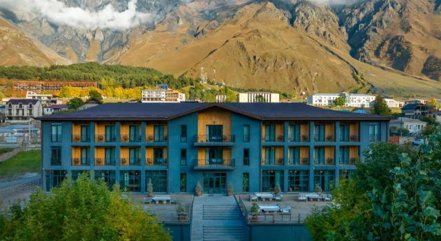 Intourist Kazbegi