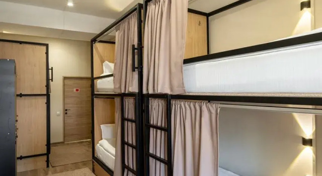 Bett im Wohnheim Bodo