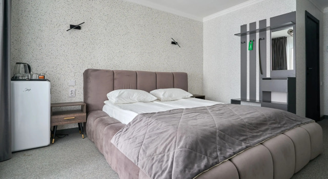 Двухместный номер Comfort с балконом и с видом на бассейн База отдыха Белла