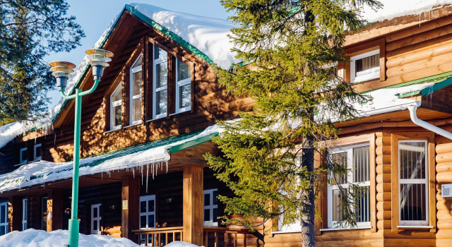 Gostinitsa Salma, Book Hotel Polyarnye Zori 