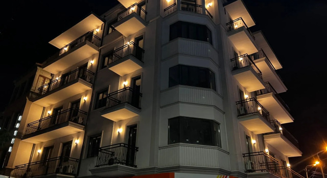 Apartments Leitmotif