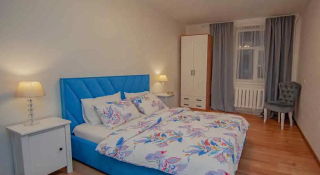 Апартаменты Holiday in the city 2BR Apartment, Забронировать Апартаменты/квартира Отели Санкт-Петербурга с парковкой, рядом с Стрелка Васильевского острова, Парковка