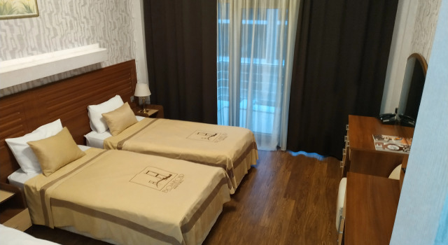 Standard triple chambre avec balcon et Avec vue Bosfor Hotel Baku