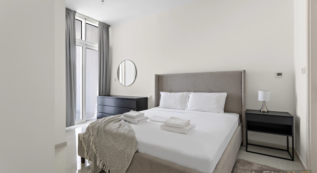 Апартаменты WelHome - Breathtaking 1BR Apt with Balcony and City View, Забронировать Апартаменты/квартира Отели Эмирата Дубая с бассейном, рядом с Поле для гольфа Jumeirah Golf Estates, Бассейн