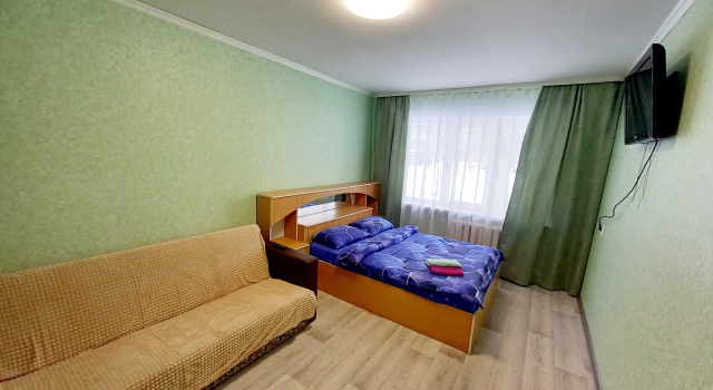 Na Kommunisticheskoy 73 Flat, Rezerwuj Apartament Hotele w Republika Komi z parkingiem, Parking