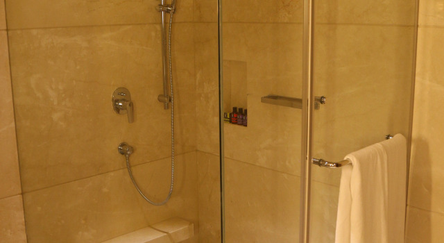Номер Premium Отель The Lalit Chandigarh