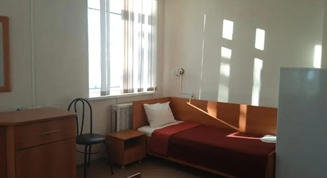 Кровать в общем номере Отель Smart Hotel Курган