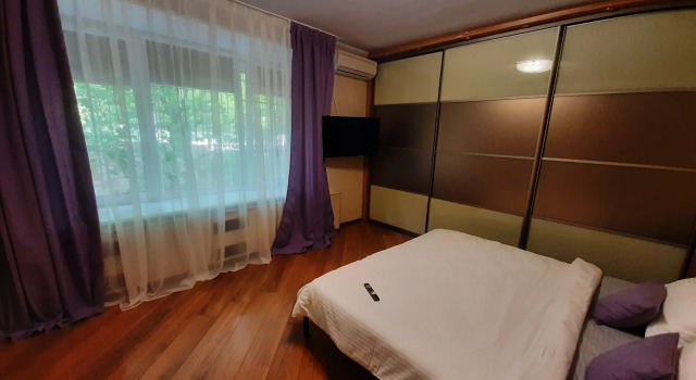 Lyuks v parke na Sokole Apartments, Book Lejlighed Hoteller i Sokol med parkering, Parkering