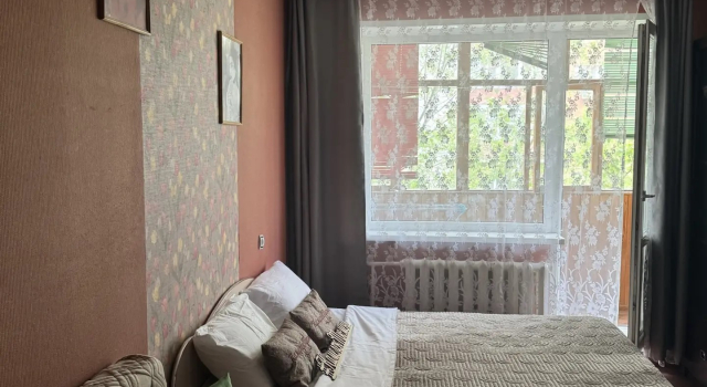 Odnokomnatnaya Flat, Prenota Appartamento Tjumen' 