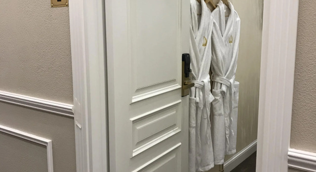 Invajt Dinamo Hotel, Buchen Sie Hotel Airport , in der Nähe von U-Bahn-Station Dynamo