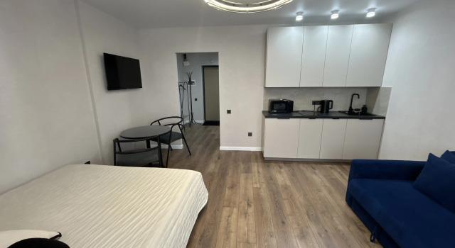 Uyutnaya Studiya s Novym Remontom v Kazani Flat, Prenota Appartamento Hotel a Tatarstan con parcheggio, Parcheggio