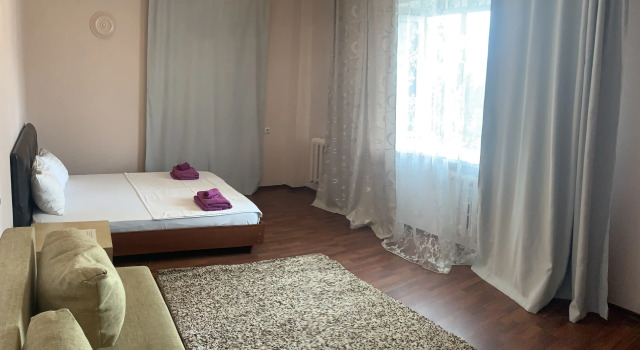 Bolshaya Kvartira Na Oktyabryskoy Apartments, Reserva ahora Apartamento Orël 