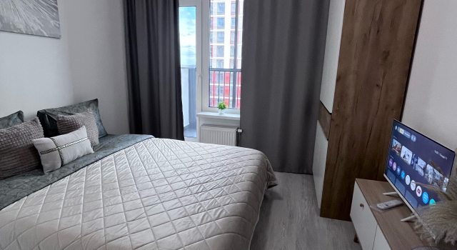 Domashnyaya Komfortnayа Dlya 4kh Gostey Flat, Rezervovat Apartmán Hotely v Petrohrad s parkováním, Parkování