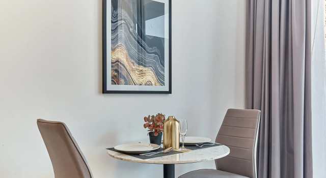 Студия с балконом Апартаменты bnbmehomes | Modern Luxury Studio in heart of JVC-419